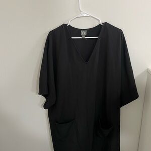 Worthington Elegant Black V-Neck Dress